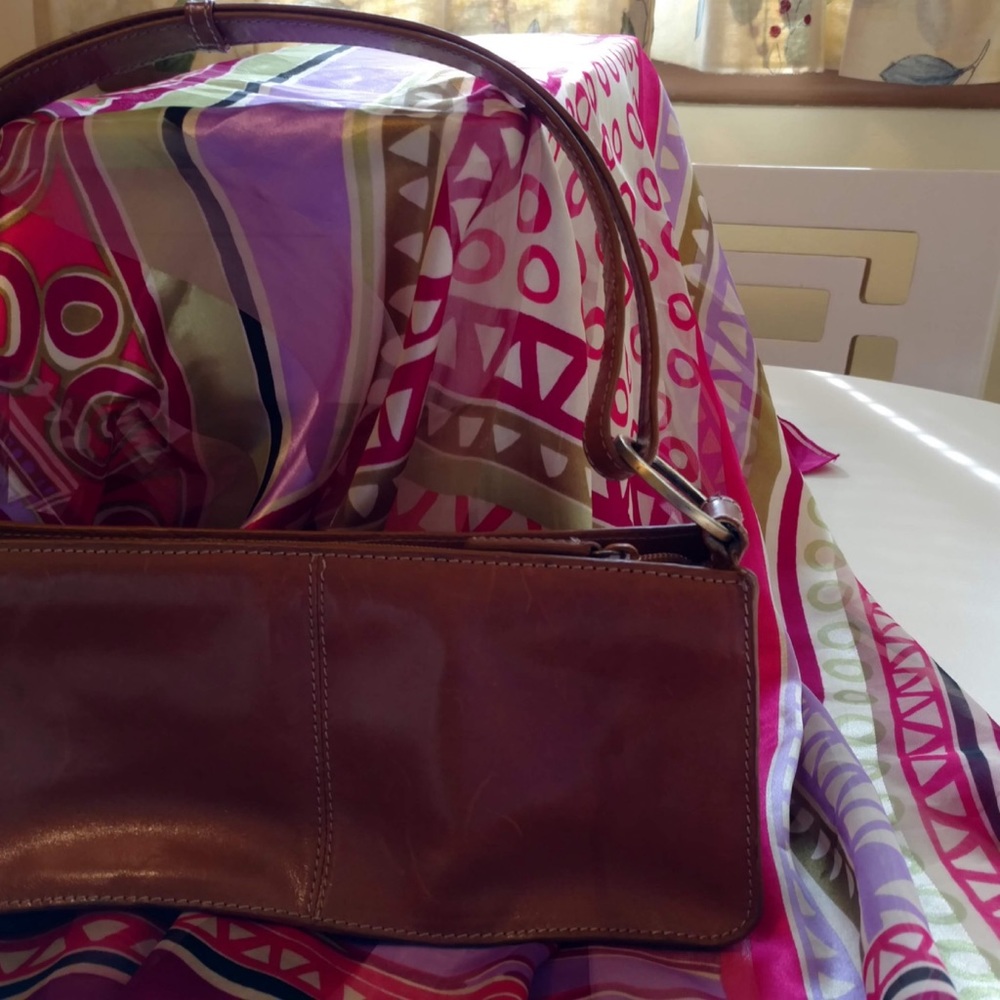 Kenneth Cole purse - Picture 8 of 8